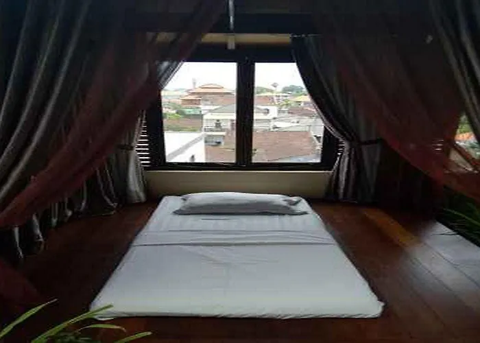 Hotel Suardana Inn's 3*